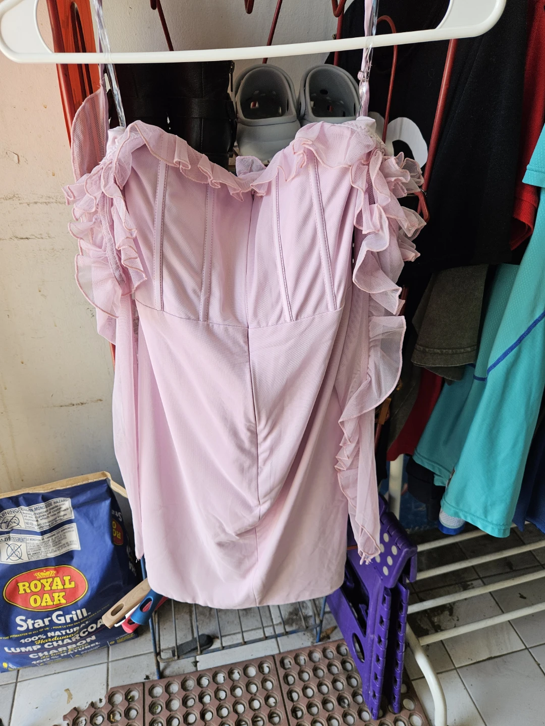 Dolly pink ruffled off-the-shoulder top - photo 3