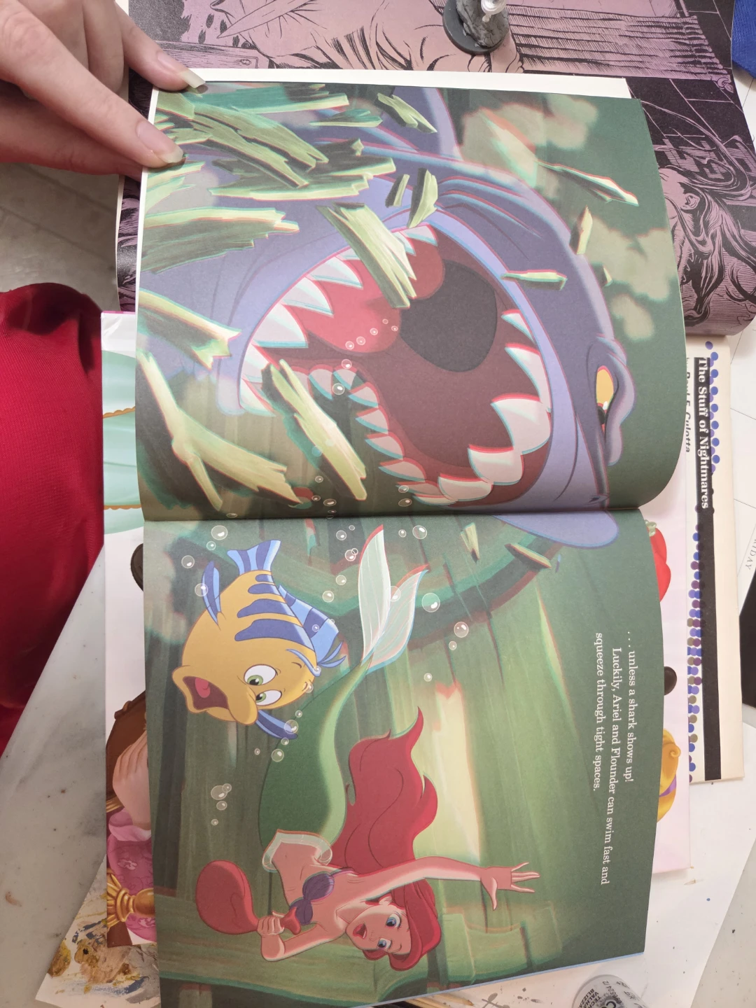 Disney The Little Mermaid 3-D Book with Glasses - photo 3