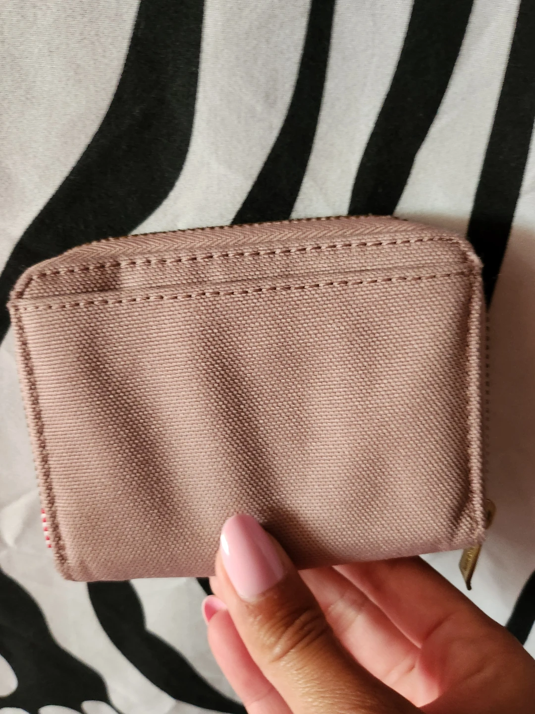 Herschel Supply Co. Pink Zip Wallet - photo 2