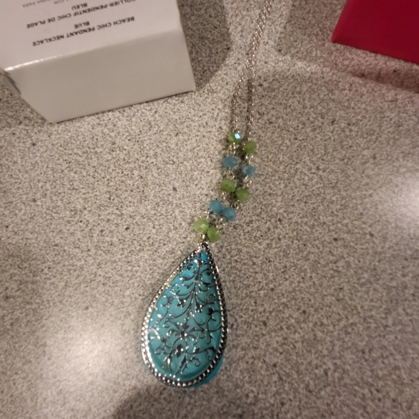 Avon Beach Chic Pendant Necklace - Blue