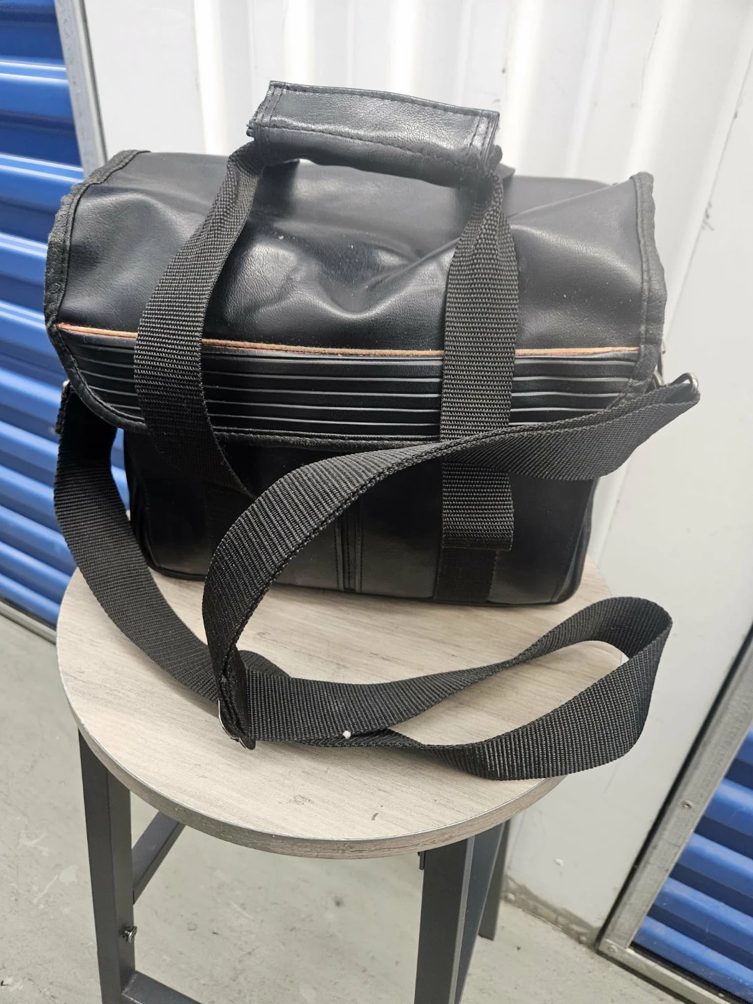 Canon EOS 750D Camera with 50mm Lens and Bag - photo 2
