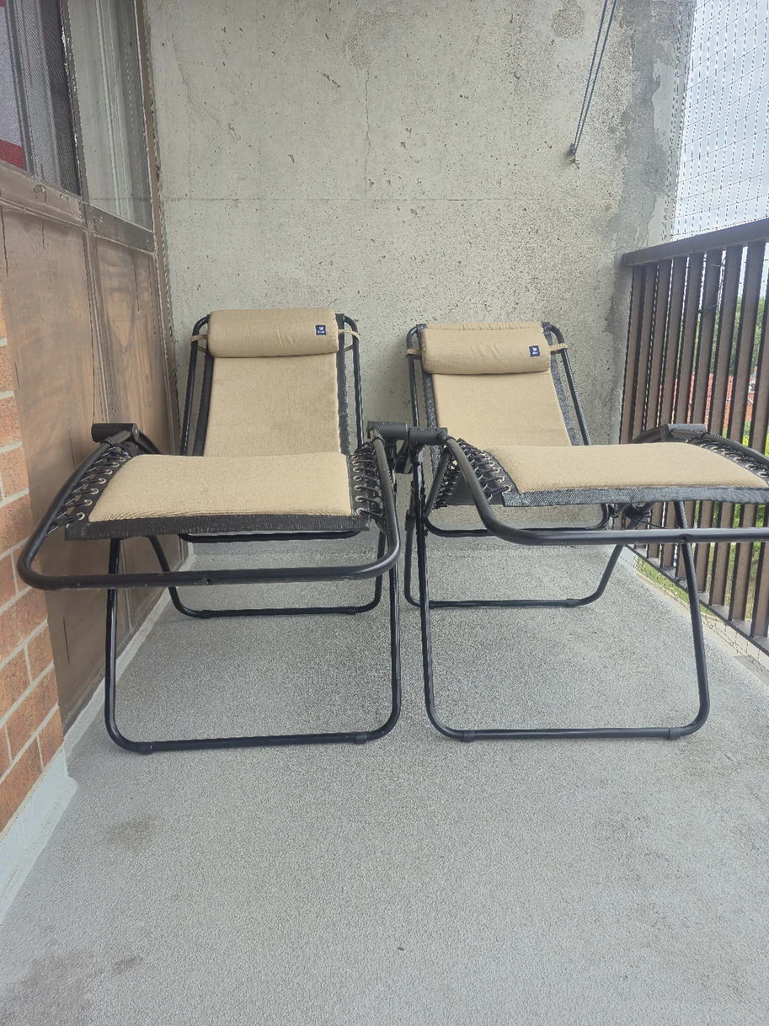 ROPER Folding Zero Gravity Chairs - photo 2