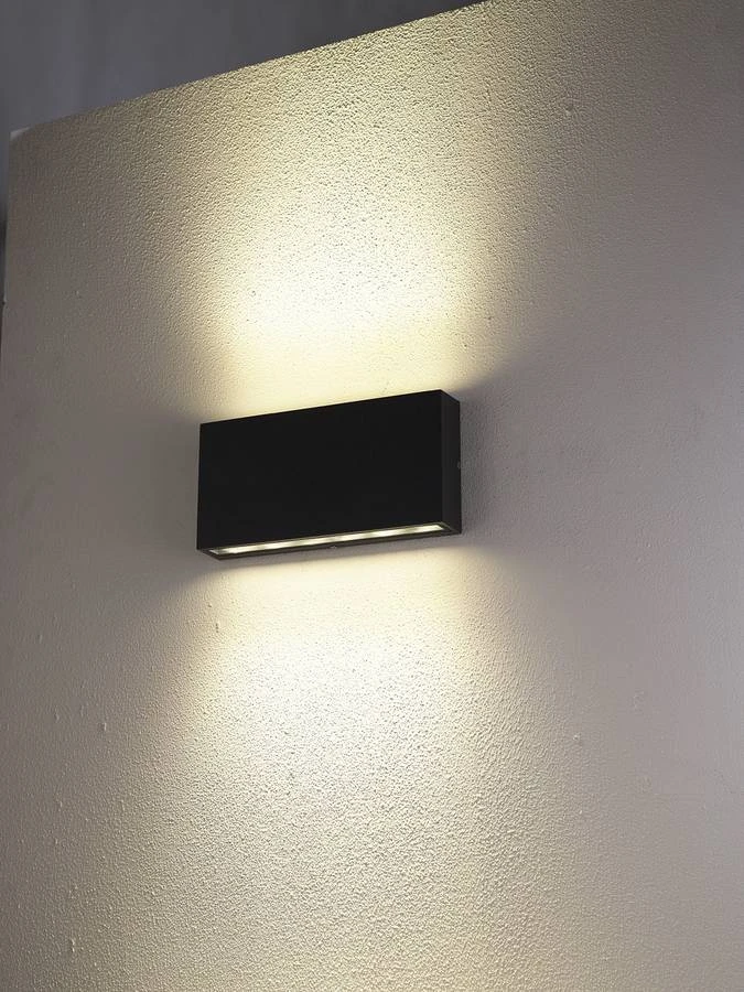 BU Lighting BL1020 LED Wall Light
