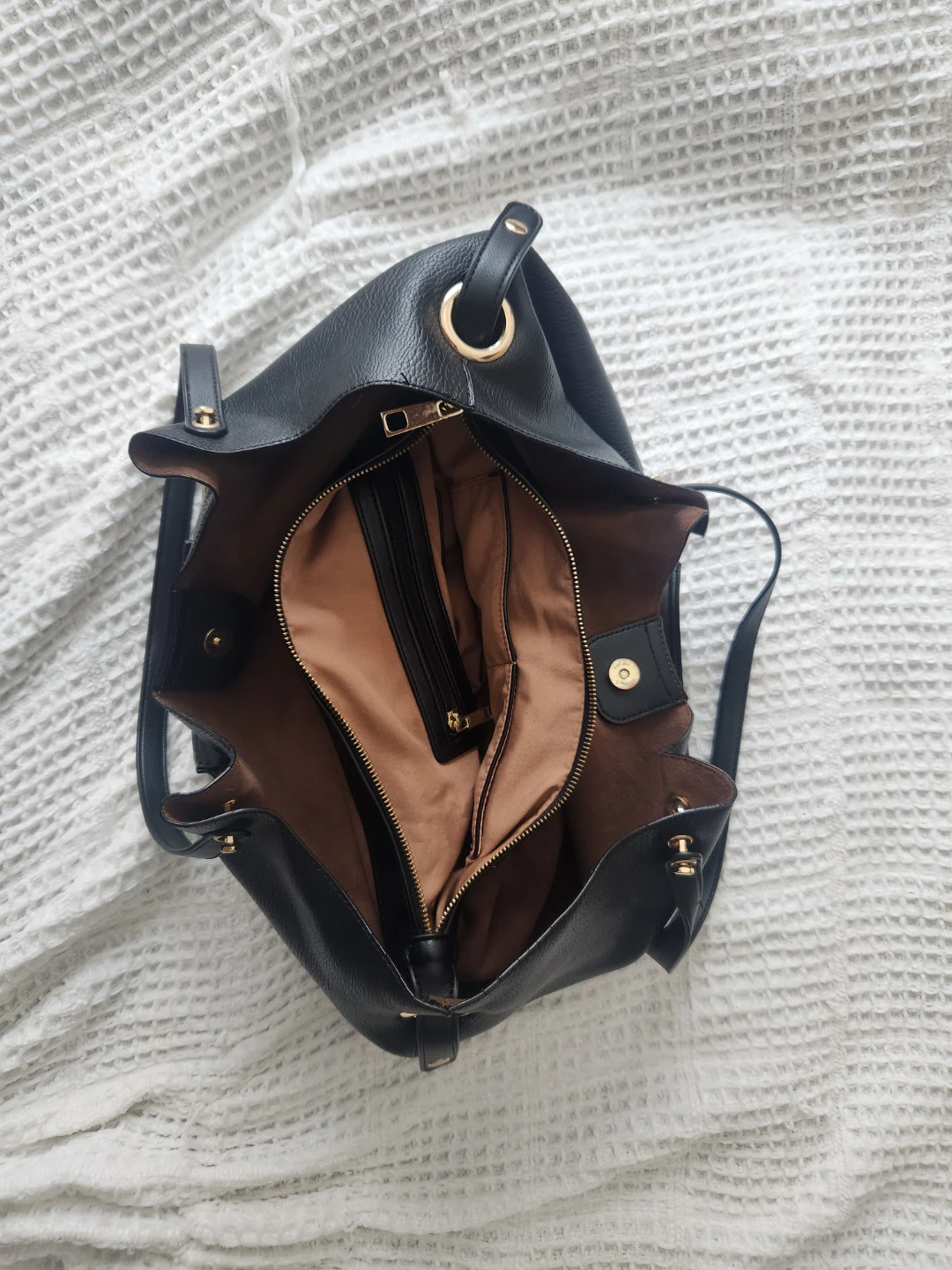 Black Bag - photo 3