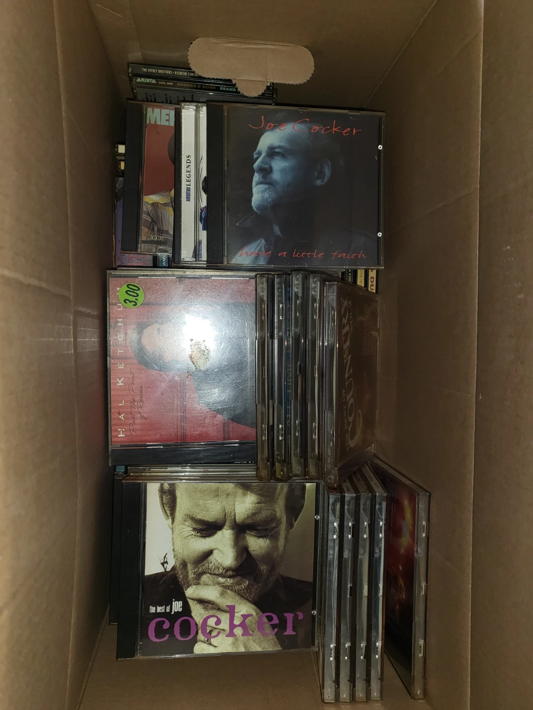 Assorted cds