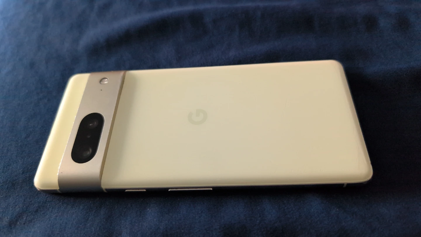 Google Pixel 7 (Unlocked) - Lemongrass 🍋 | Priced to Sell! - photo 5