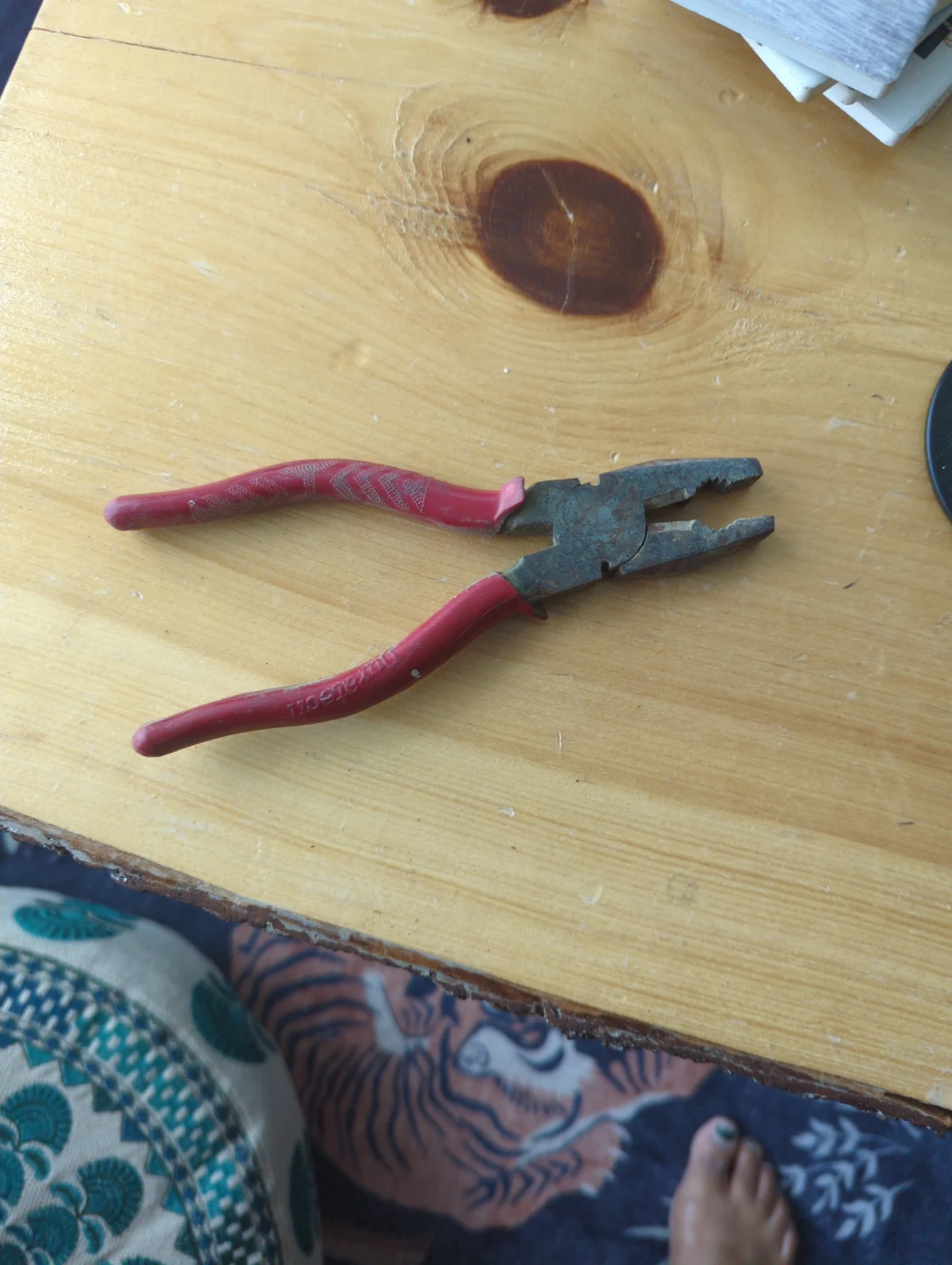 Pliers