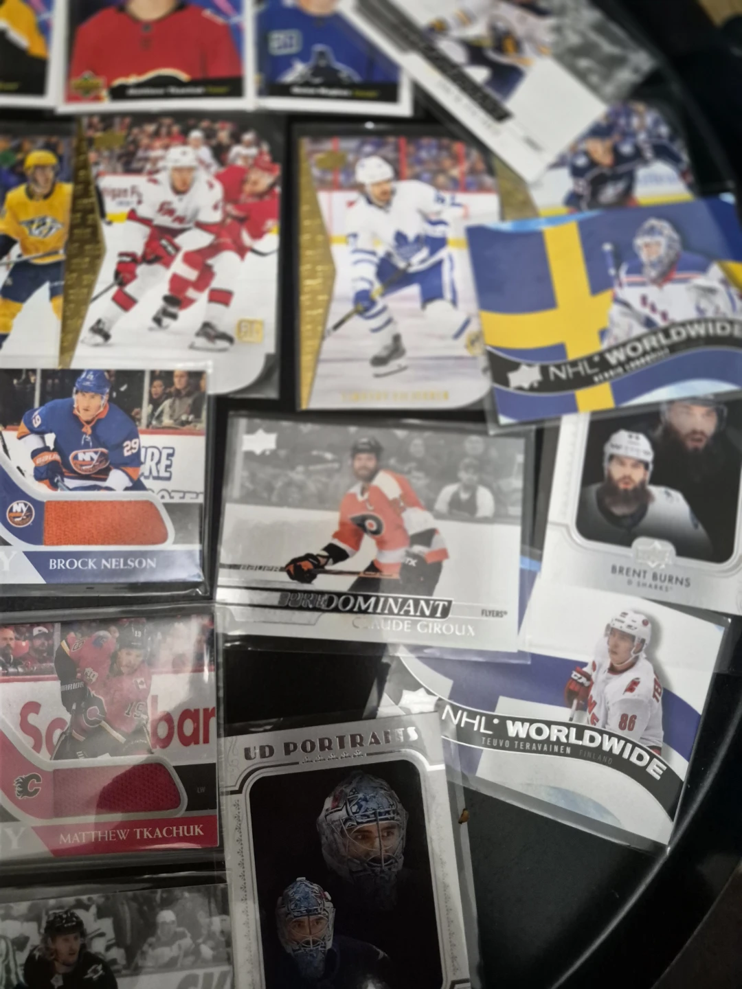 Lot Upper Deck Hockey Cards 2020 - photo 5