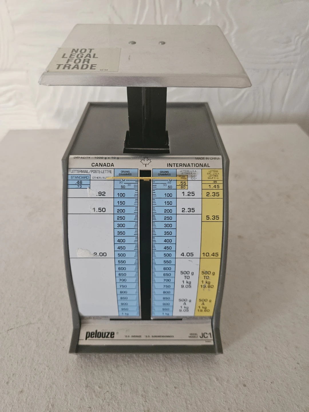 Vintage Pelouze JC1 Postal Scale