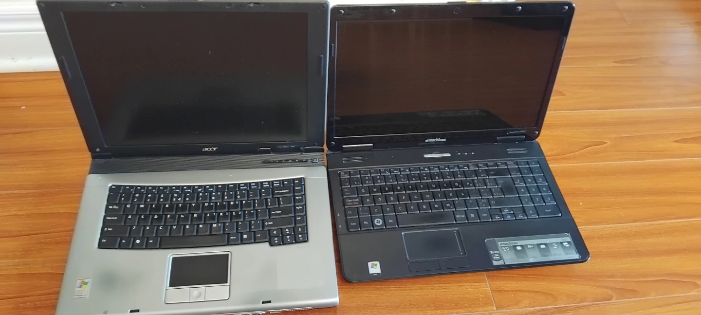 Acer and Emachines Laptops for parts 35 for  two