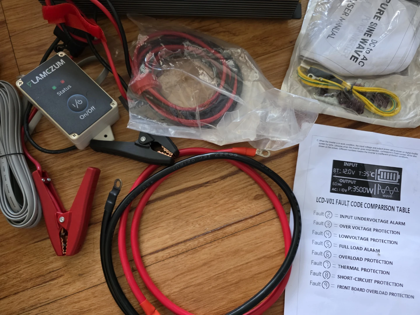 Car battery inverter 2000W peak