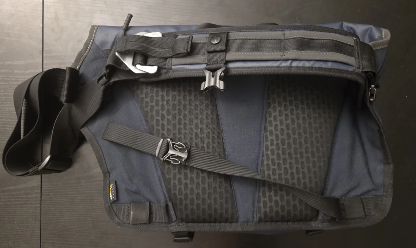 Timbuk2 Especial Messenger Bag 22L - photo 2