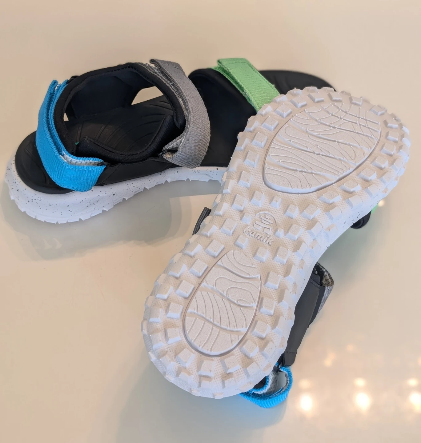 ✨KAMIK Sandals, Youth Size 4 - photo 2