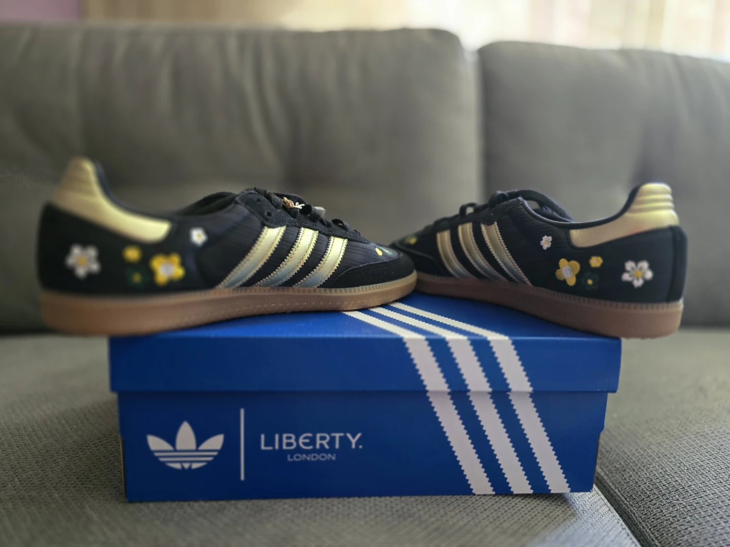 Adidas Samba x Liberty London Floral Sneakers size 10 - photo 3