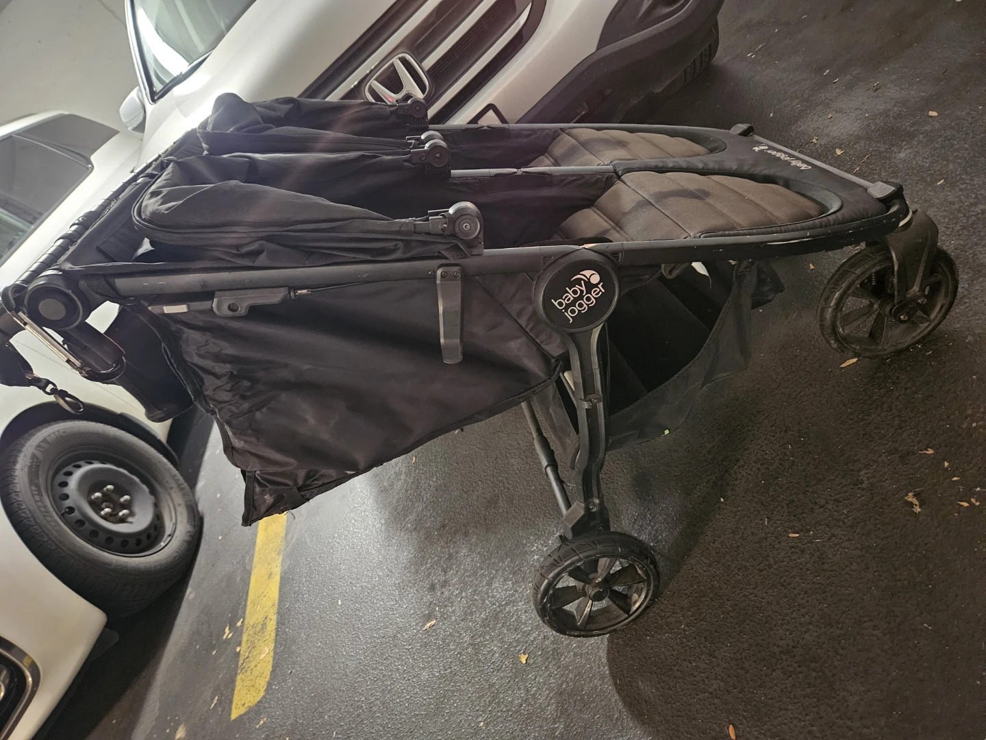 Baby Jogger City Mini GT Double Stroller - photo 3