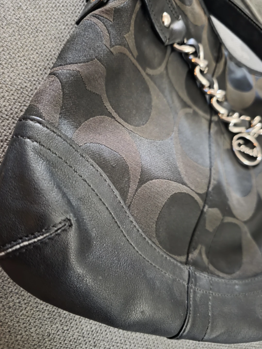 Beautiful Coach purse - photo 3