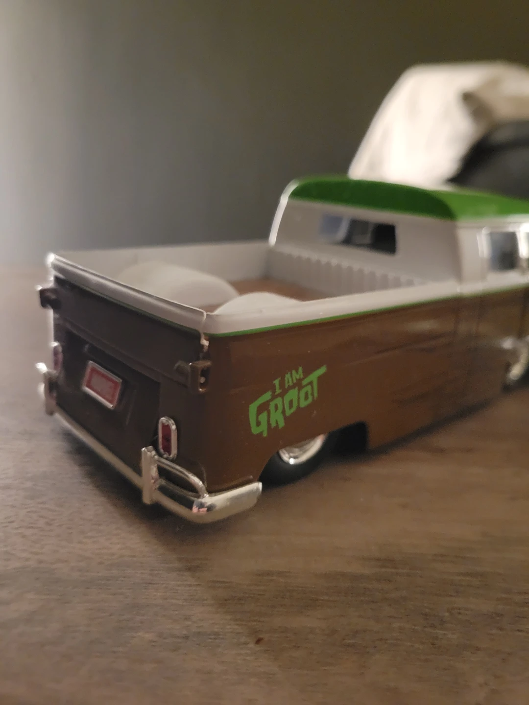 Jada Toys 1963 Volkswagen Bus Truck Marvel "I AM GROOT" - photo 2