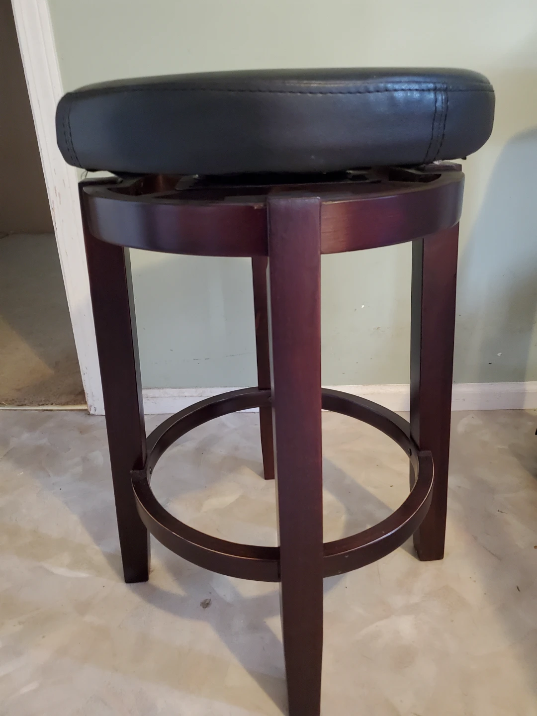 Swivel Bar Stool - photo 2