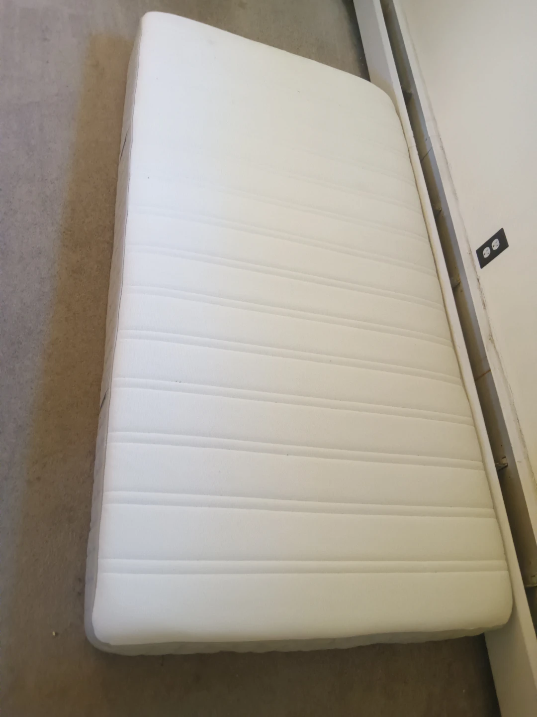 Twin size mattress