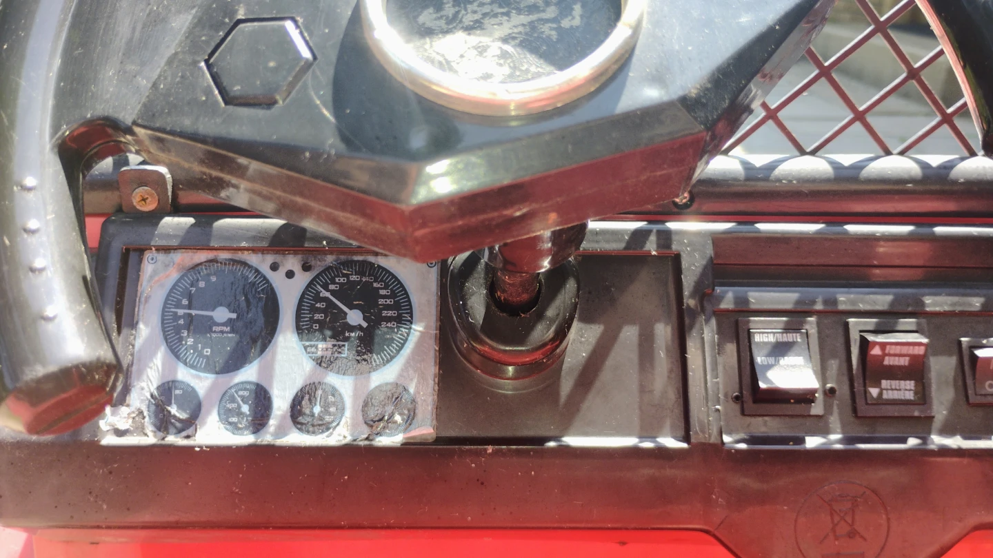 Kid Trax Ride-On Jeep - photo 4