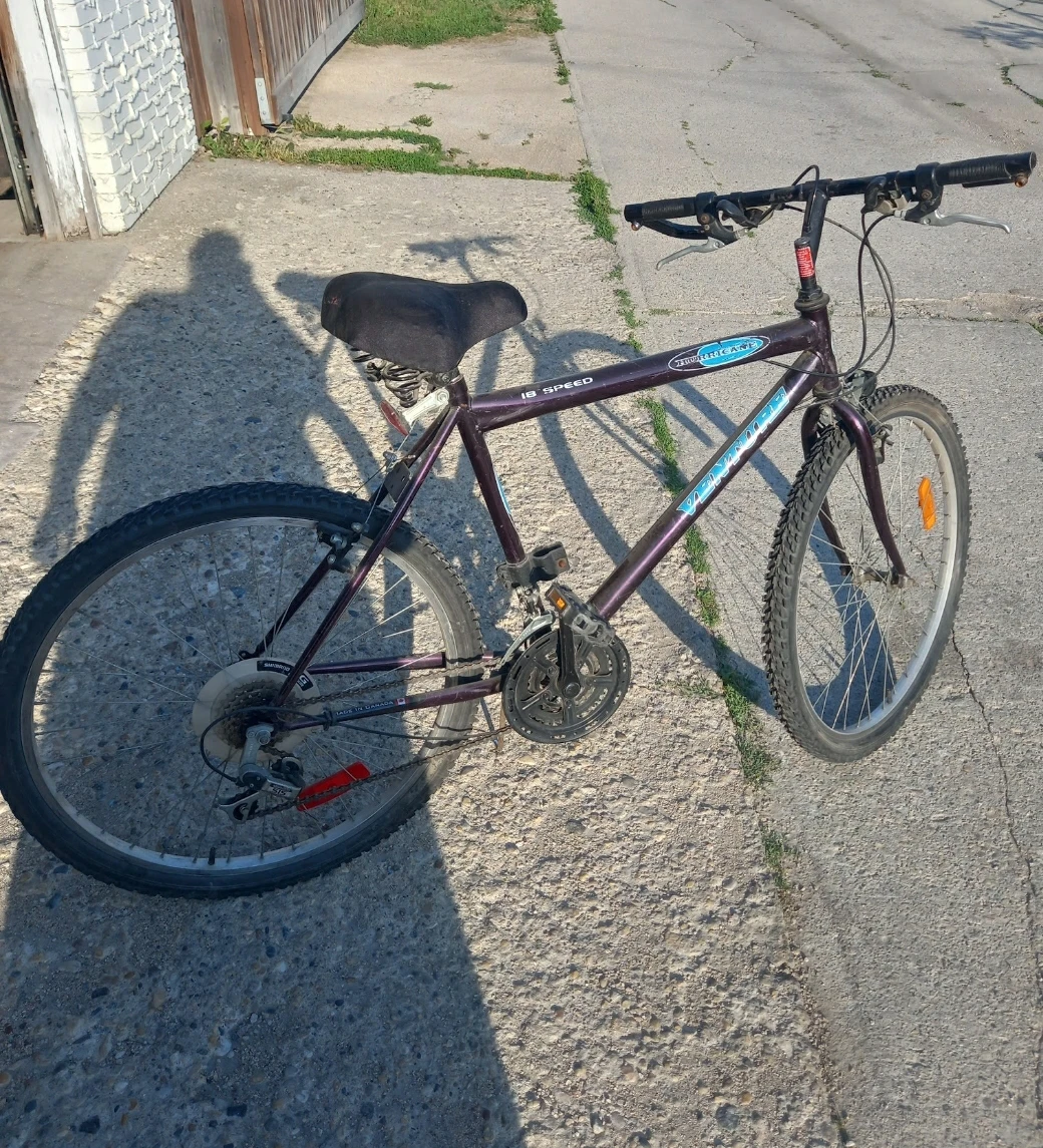 HURRICANE VENTURE 18-Speed Bicycle - photo 2