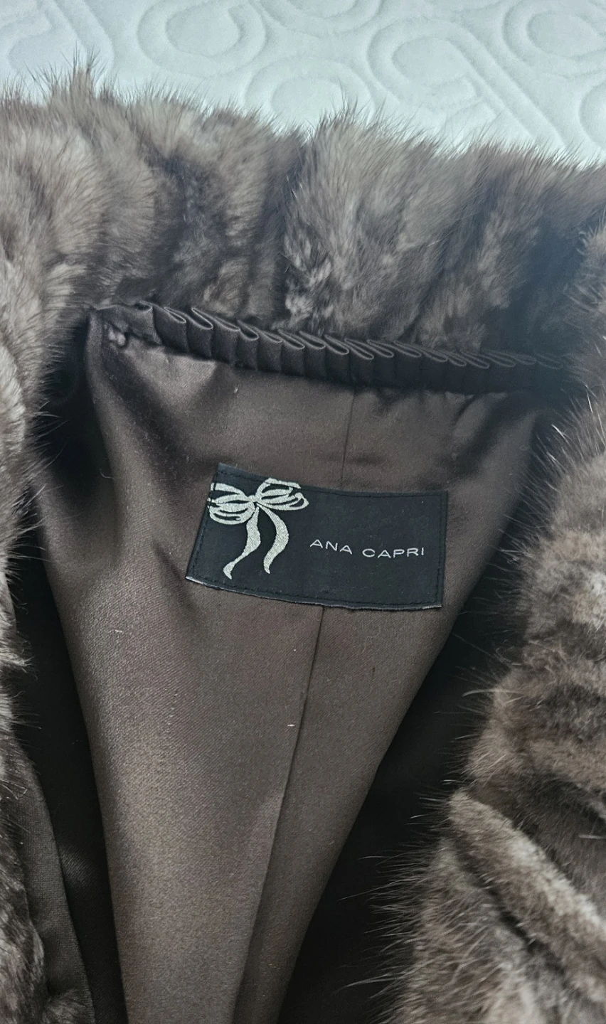 ANA CAPRI Mink Fur Jacket - photo 2