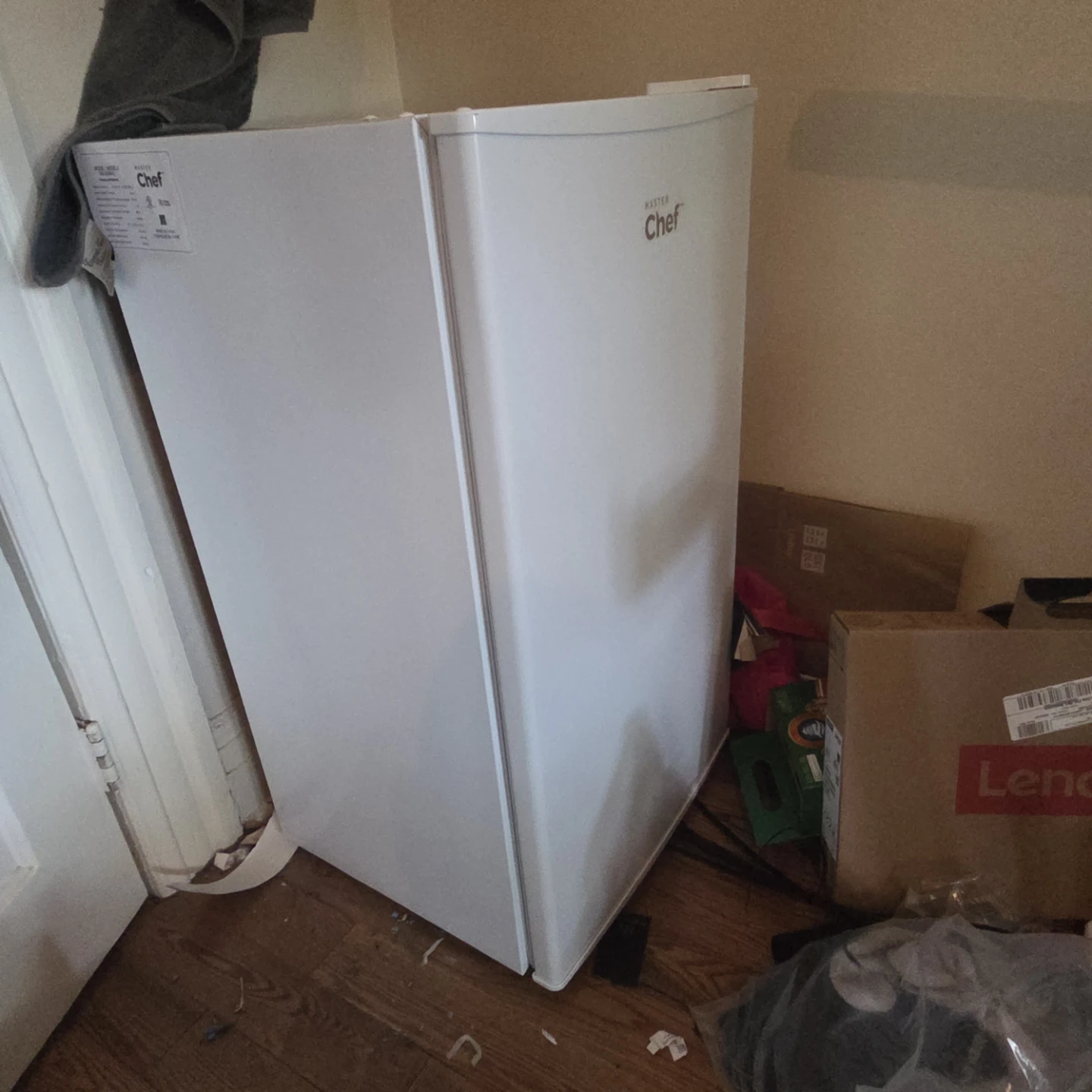 Master Chef Mini Fridge - photo 2