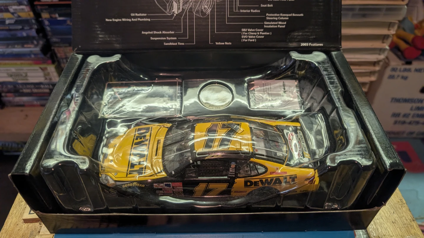 NASCAR'S cars