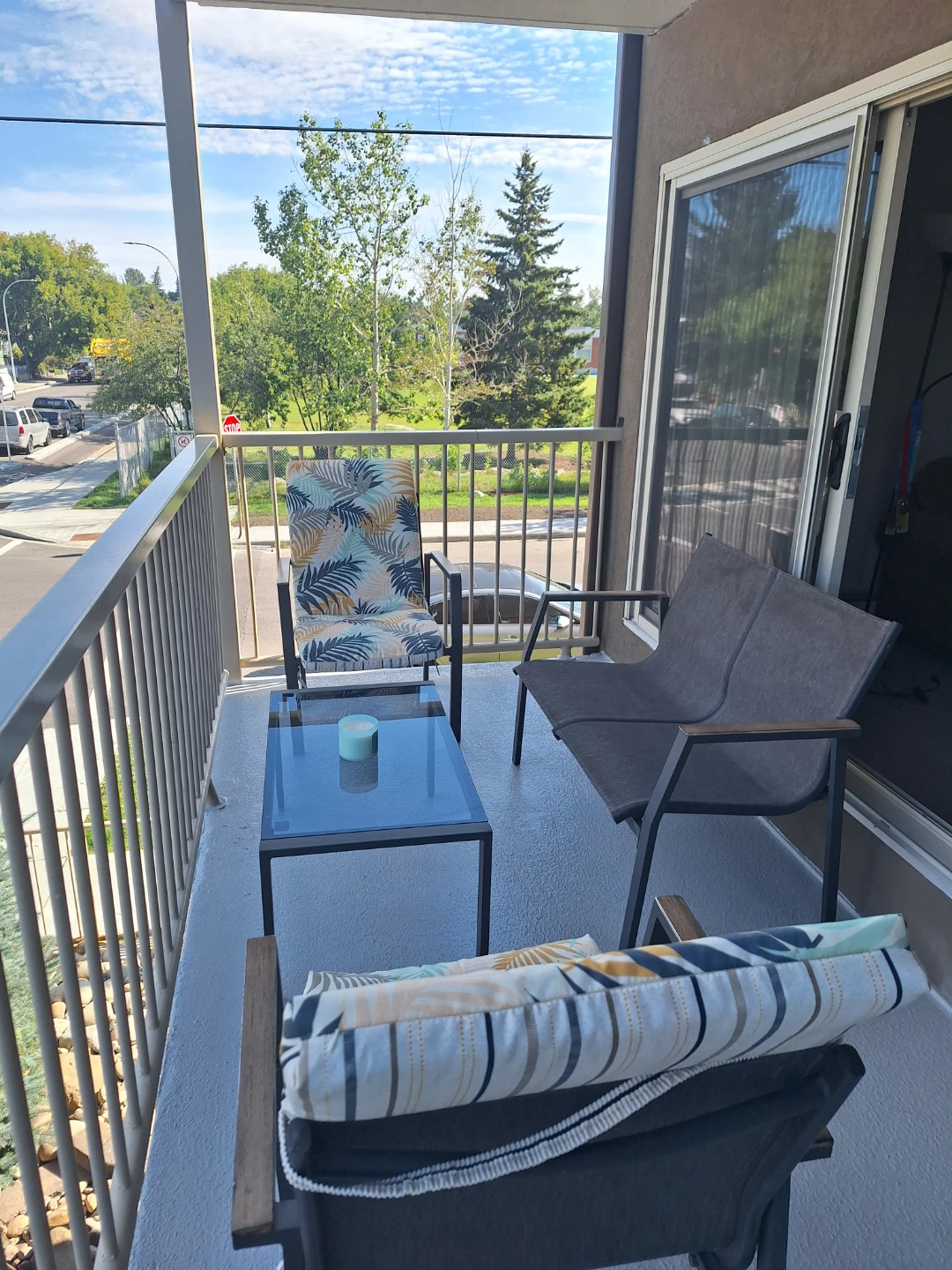 4-Piece Indoor/Outdoor Furniture Set – Patio, Balcony or Home - photo 2