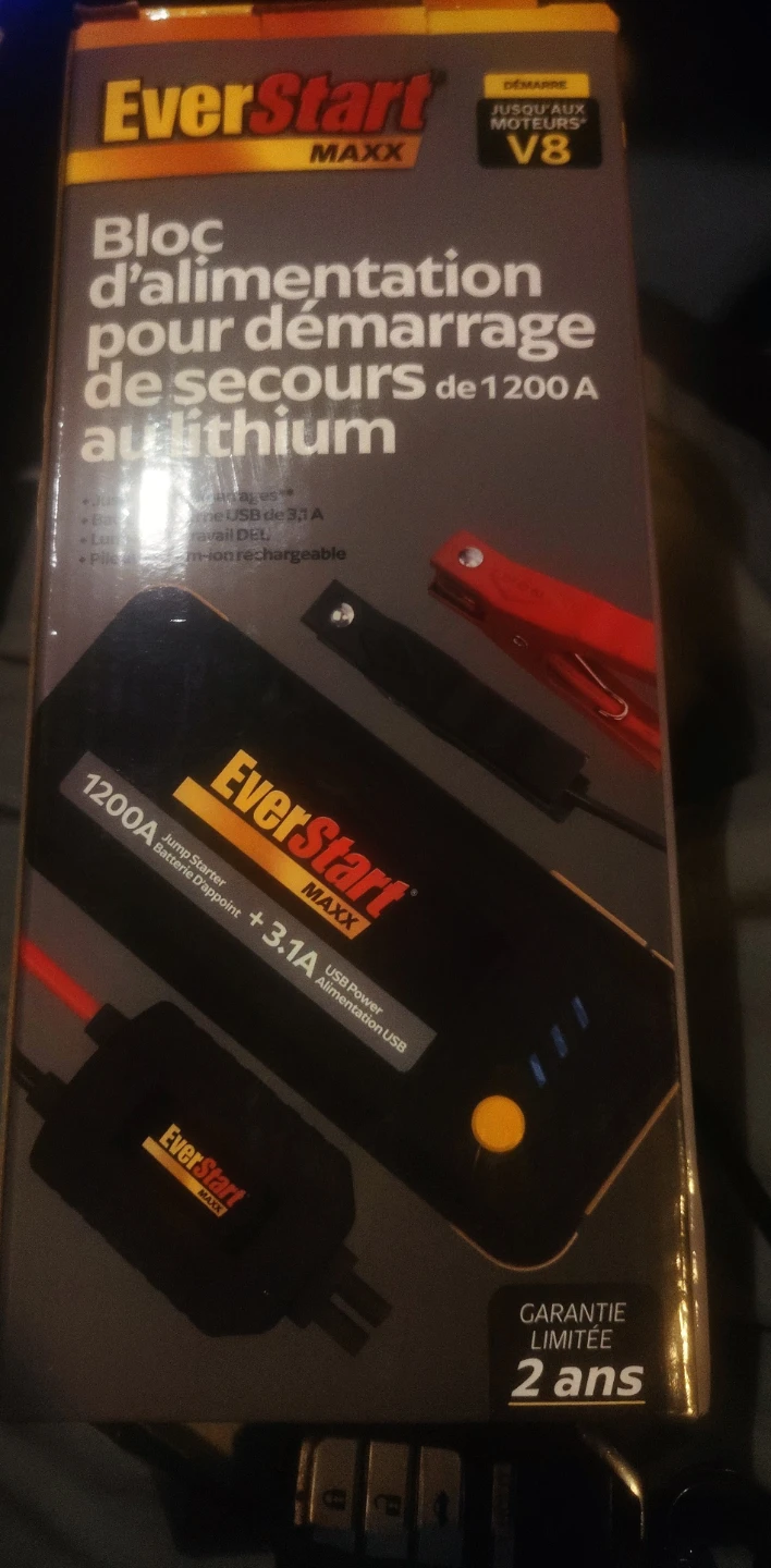 EverStart Maxx 1200-Amp Lithium Jump Starter