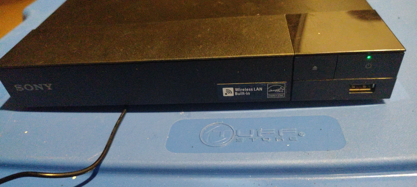 Sony Blu-ray Player - photo 3