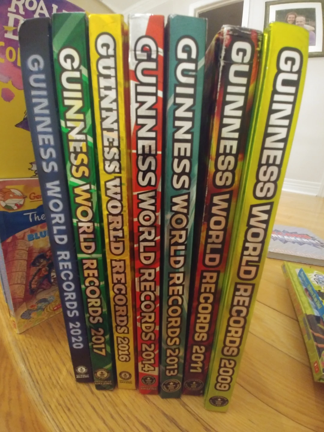 Guinness World Records Books Collection - photo 2