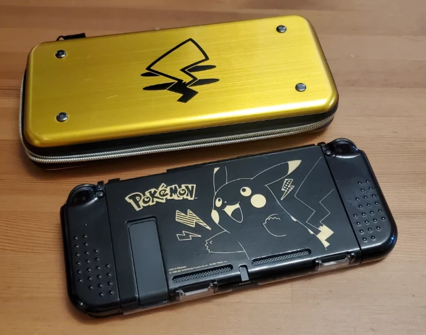 Nintendo Switch Console with Pokémon Case - photo 4