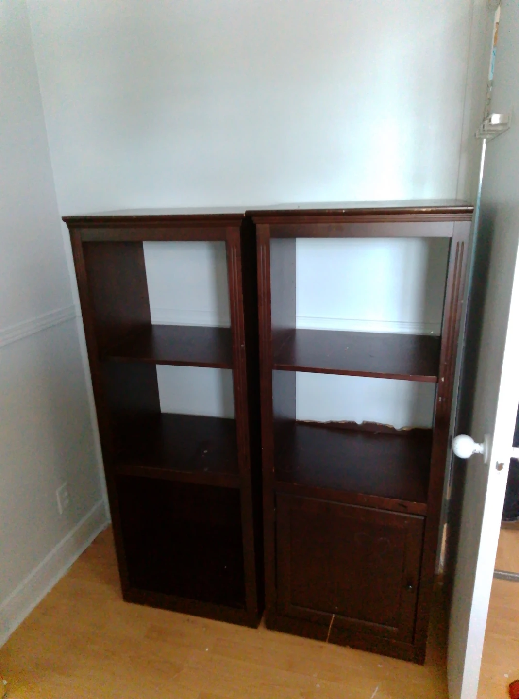 Dark Wood Bookcases - Set of 2 - photo 2