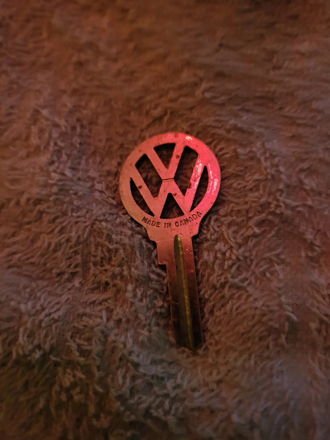 Vintage Volkswagen Key - Made in Canada - photo 2