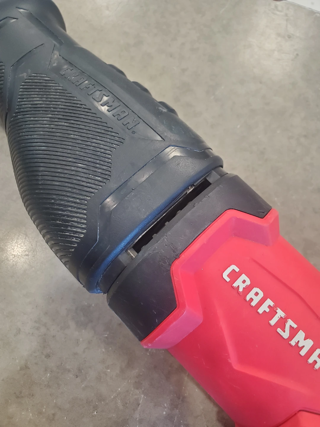 CRAFTSMAN Reciprocating Saw CMES300 - photo 2