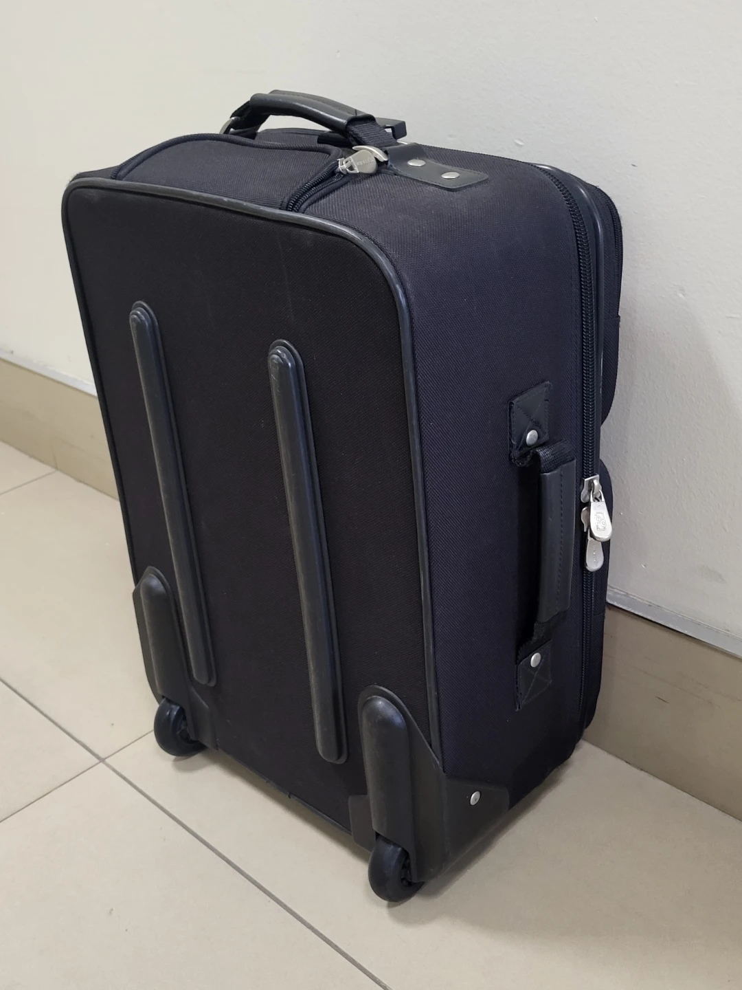 Pierre Cardin Rolling Carry-On Luggage – Black & Red - photo 2