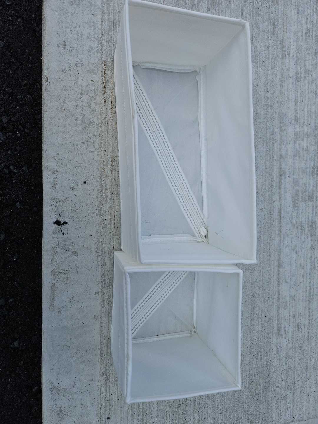 Set of 2 White Fabric Storage Bins