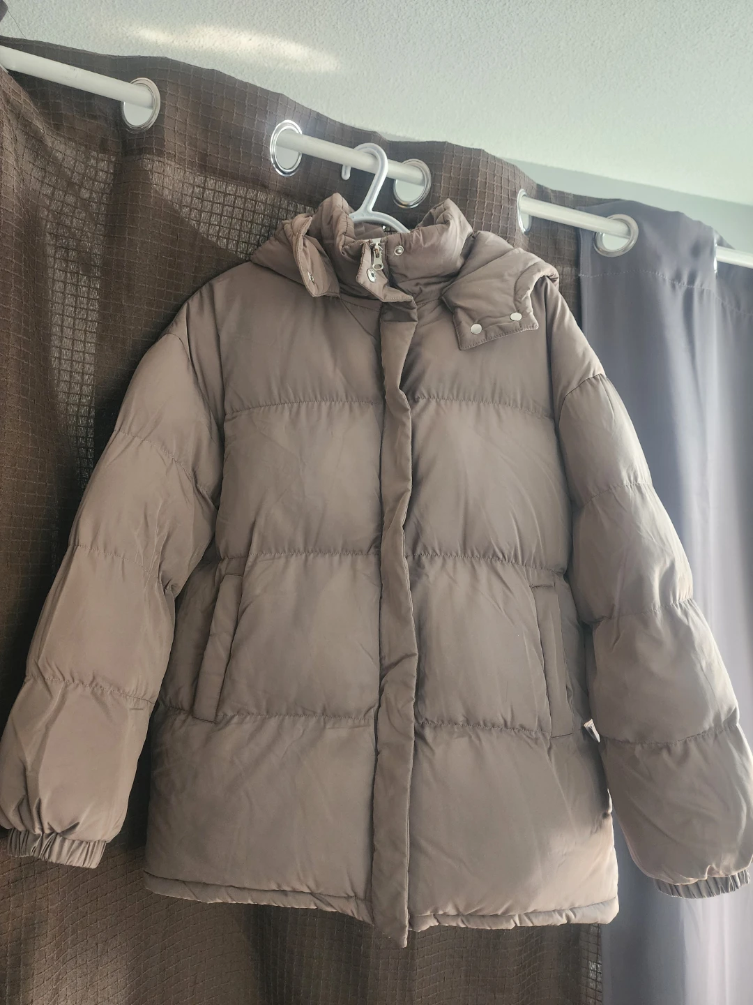 Dazy Puffer Jacket - Size M