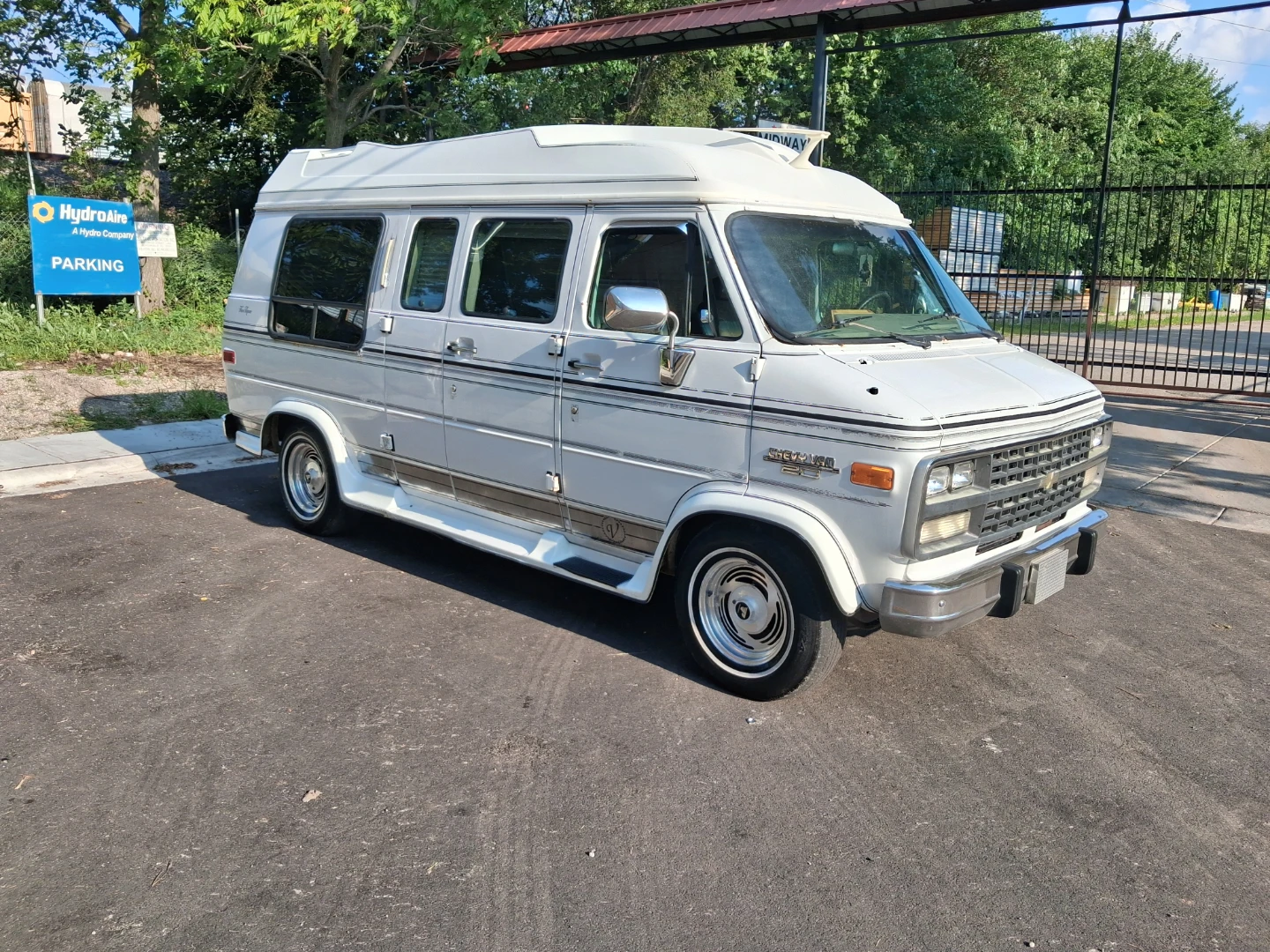 Chevrolet G20 - photo 2