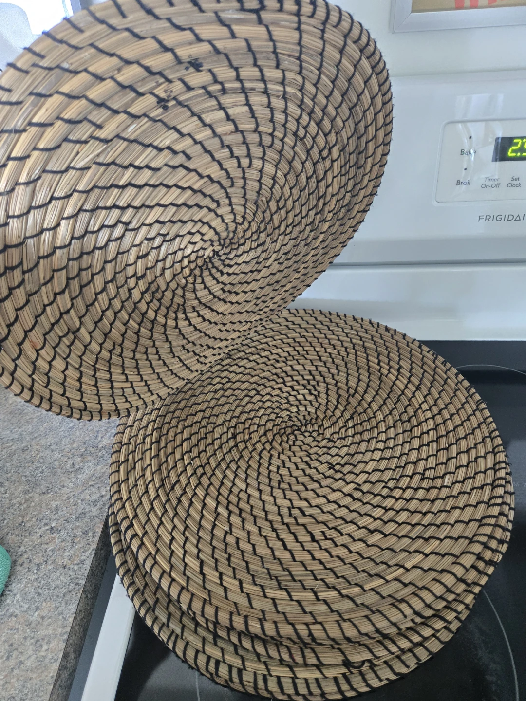 Woven Round Placemats (Set of 6) - photo 2