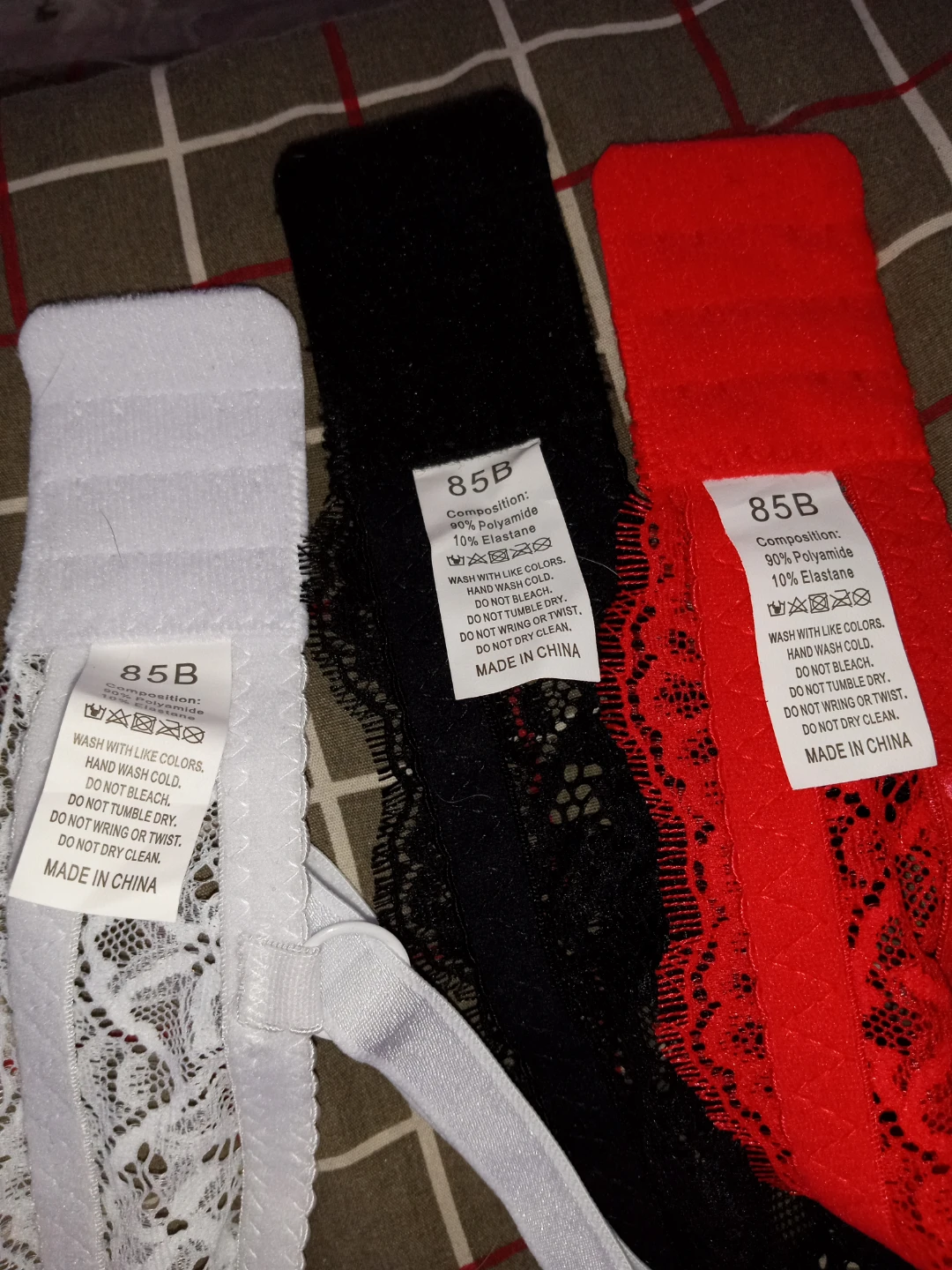 3 Lace Bras Size (85B) - photo 4