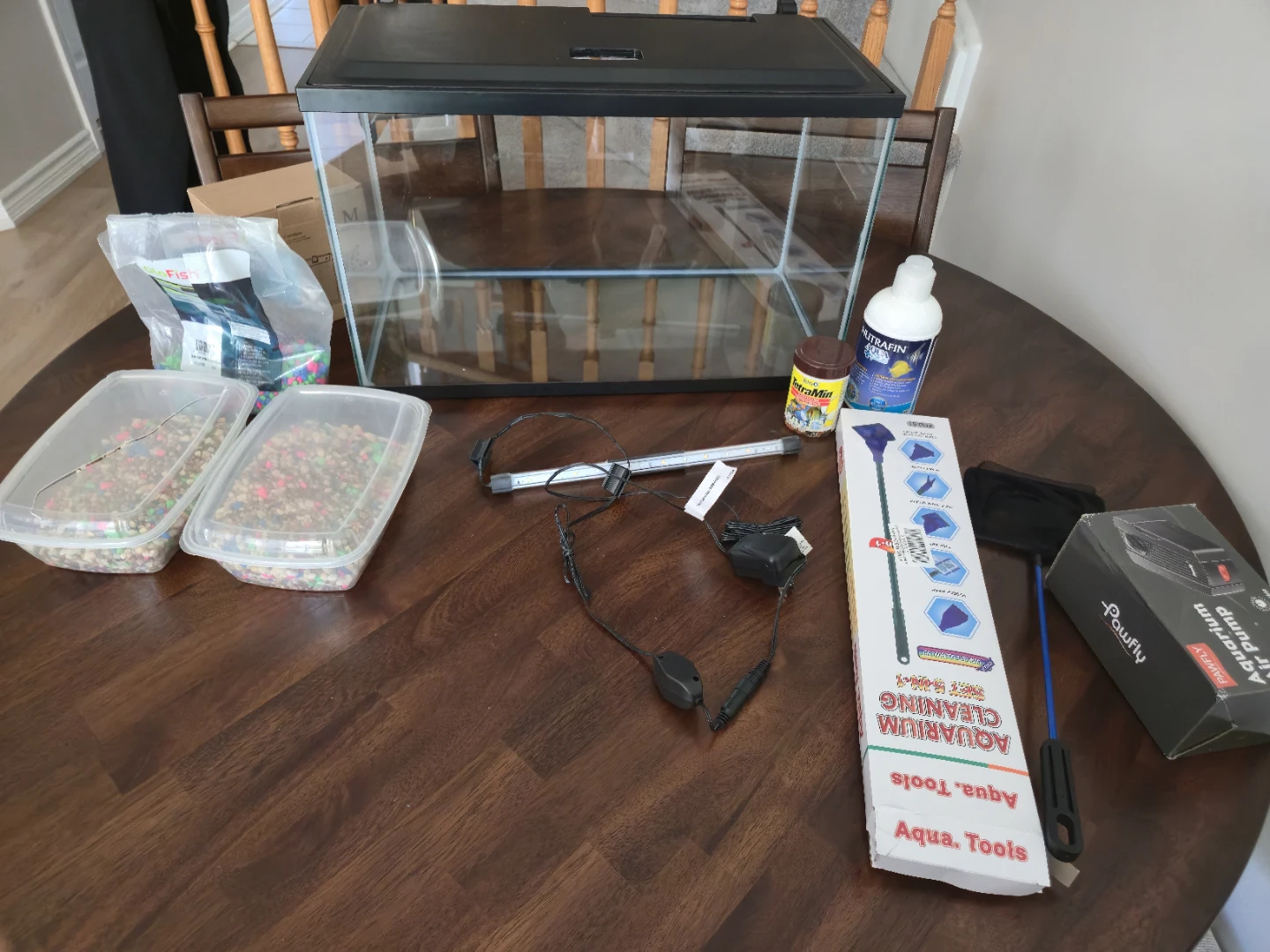 10 Gallon Aquarium complete kit with stand