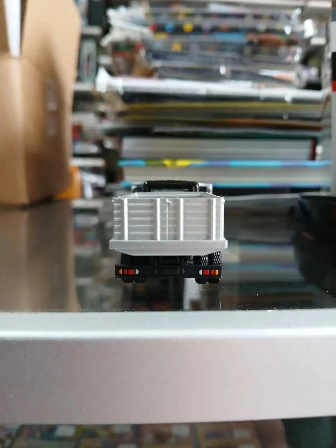 Diecast Black Flatbed Truck - photo 4