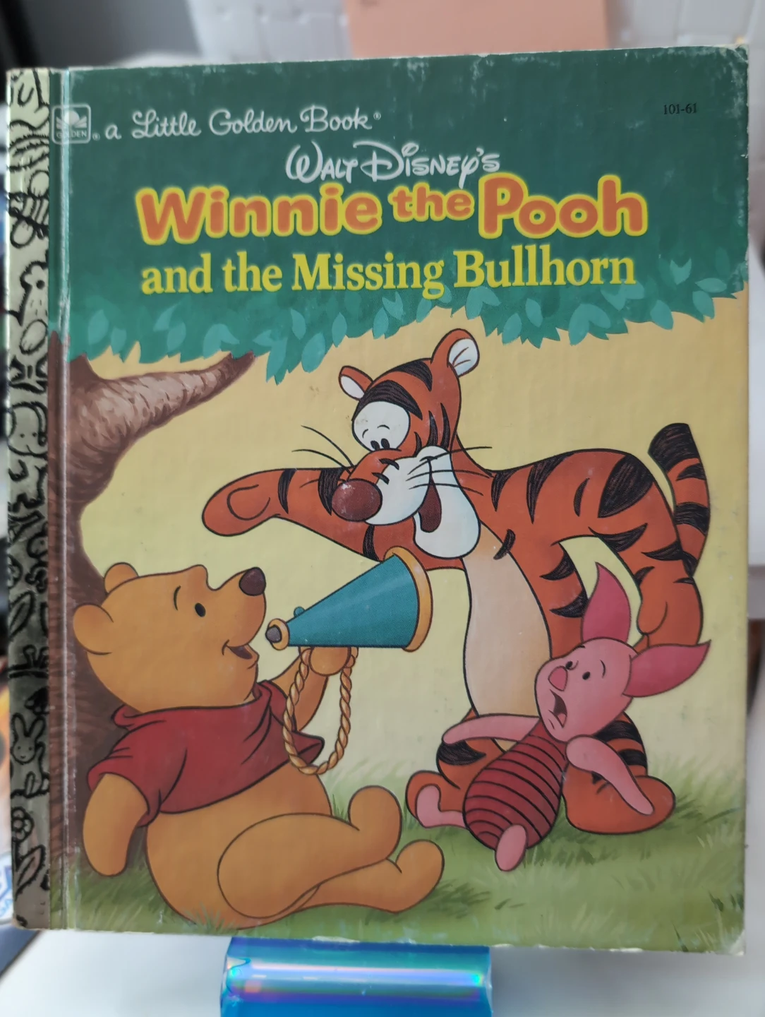 Walt Disney's Winnie the Pooh and the Missing Bullhorn