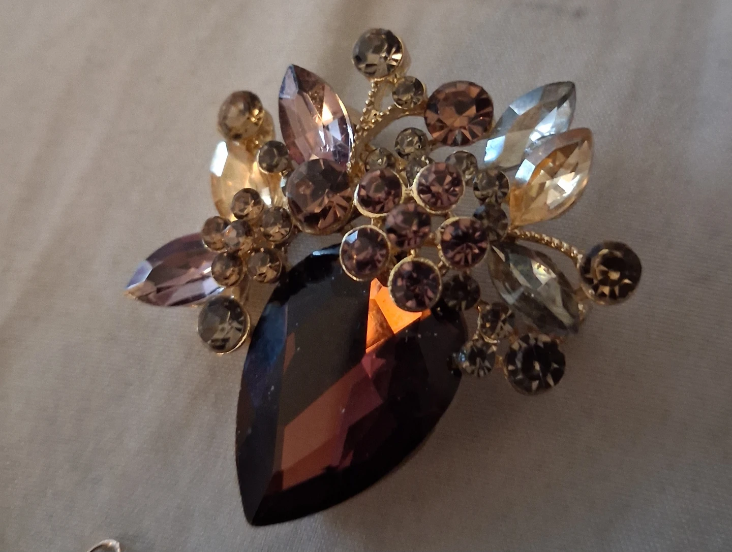 Jewellery Set - Brooch and Bracelet - photo 3