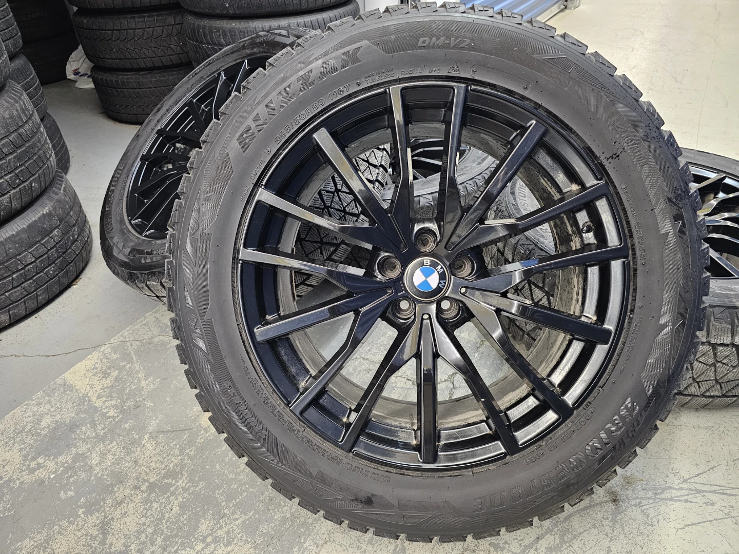BMW X7 WINTER PACKAGE 285/50 R20 - photo 2
