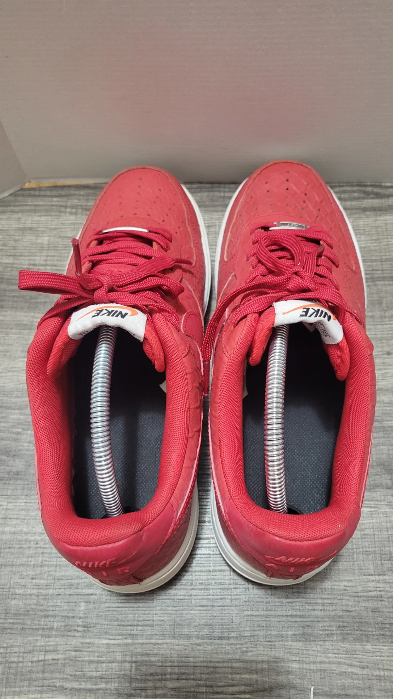Nike Air Force 1 Red Embossed Sneakers Men's US 9 - photo 3