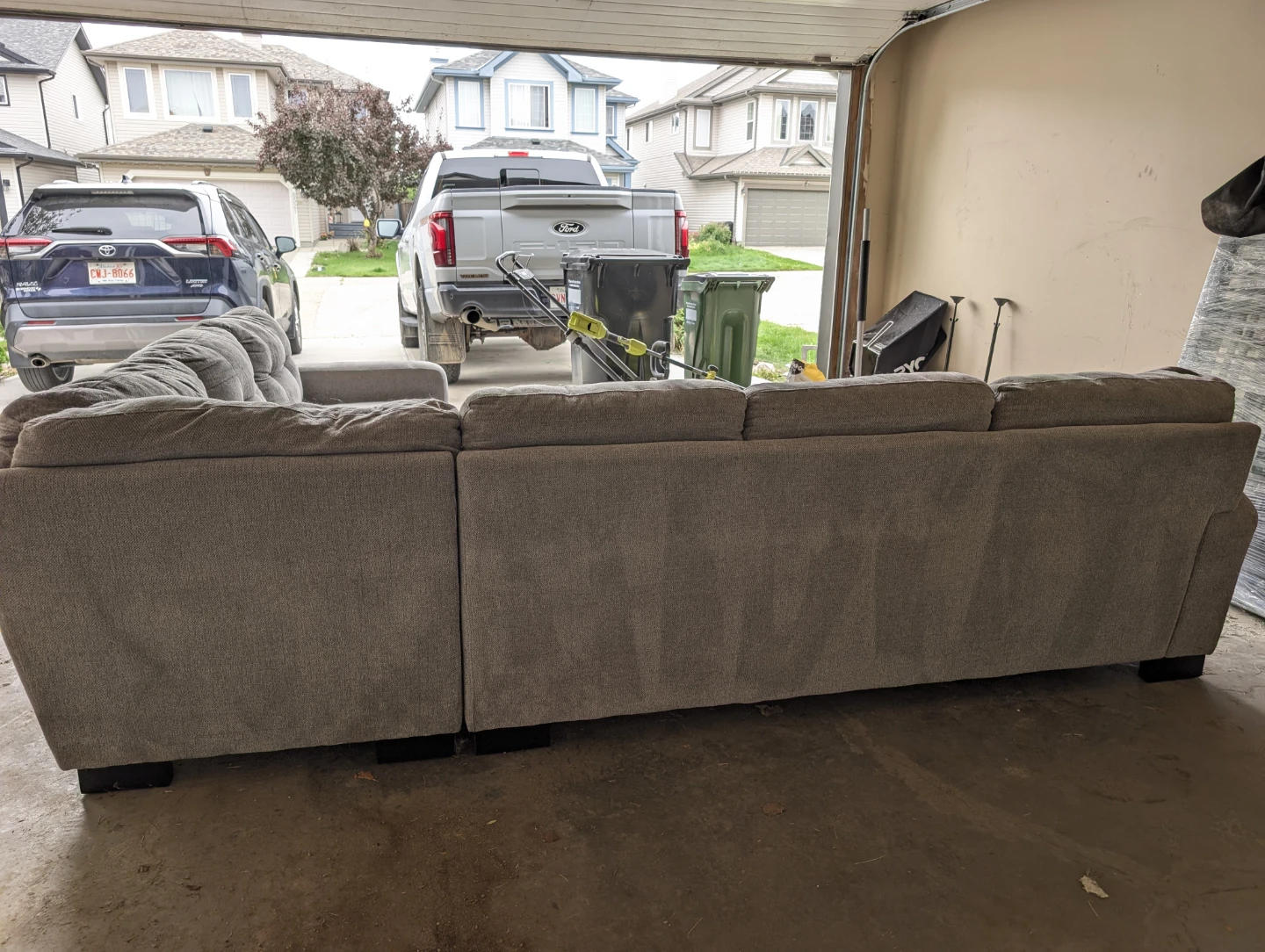 Grey Right Facing Sectional Sofa - photo 5
