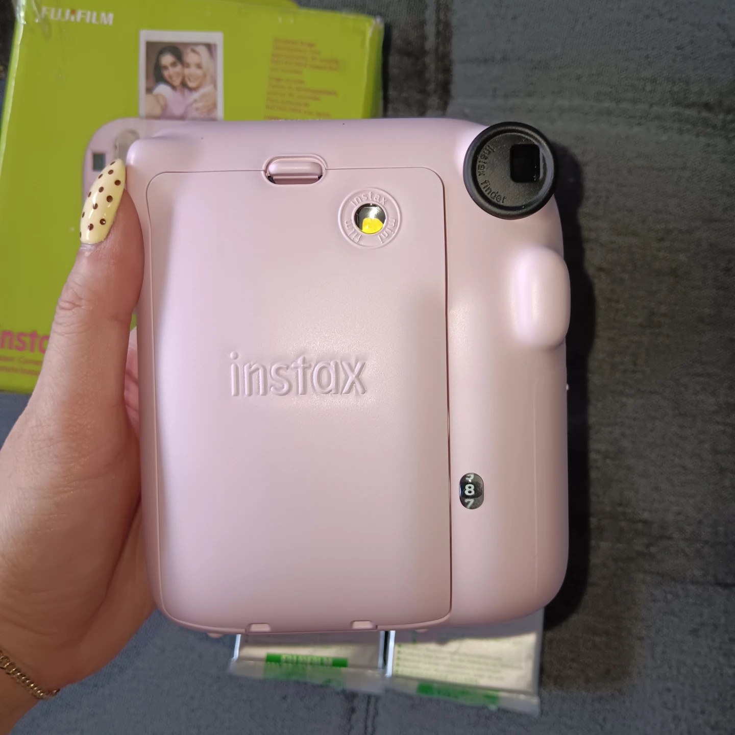 Fujifilm Instax Mini 12 Instant Camera + 27 Flims - photo 5